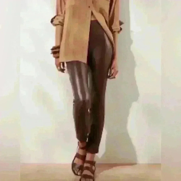 HIGH-RISE VEGAN LEATHER LEGGING Petite Medium - Picture 1 of 3